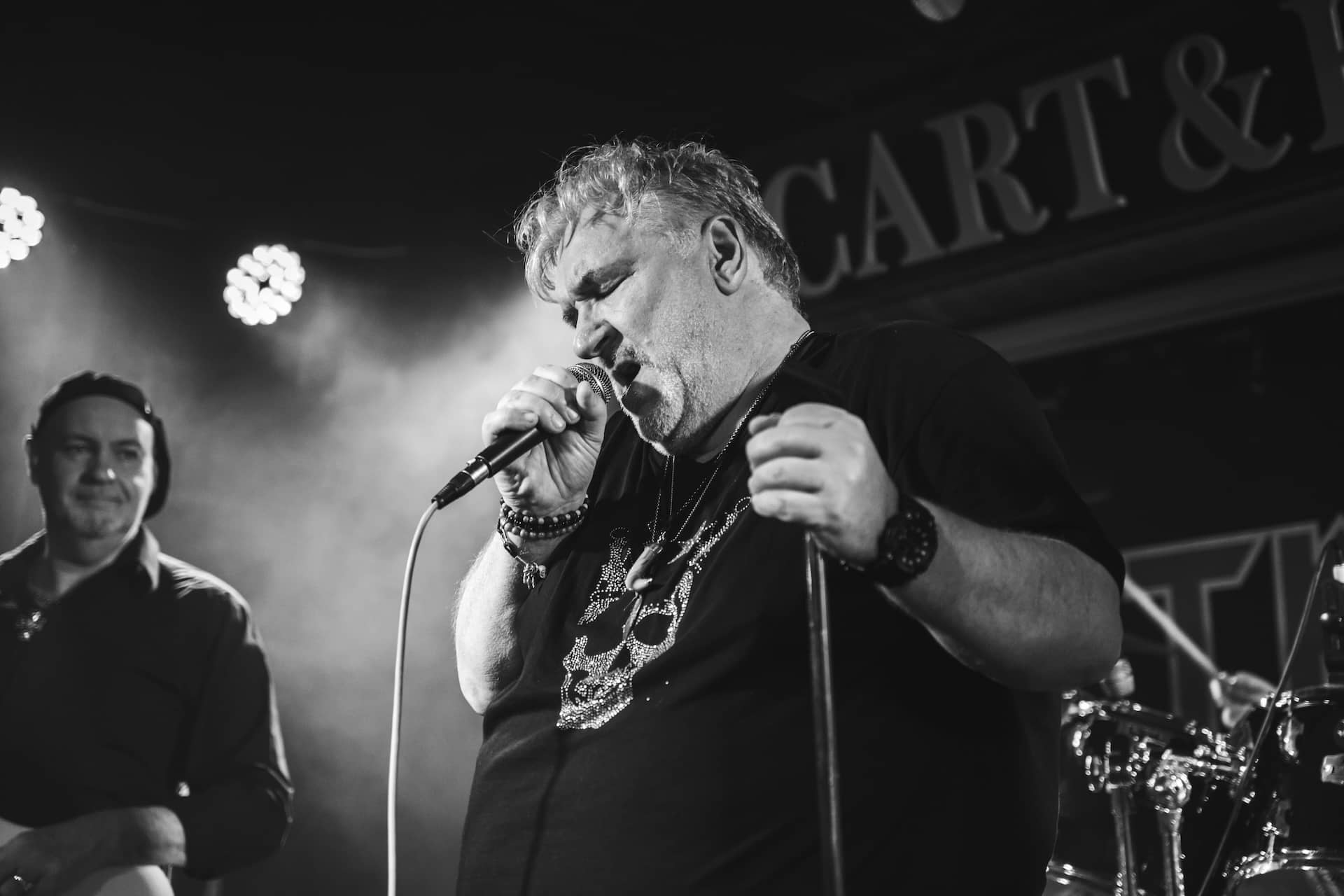 Paul Austin Band Image